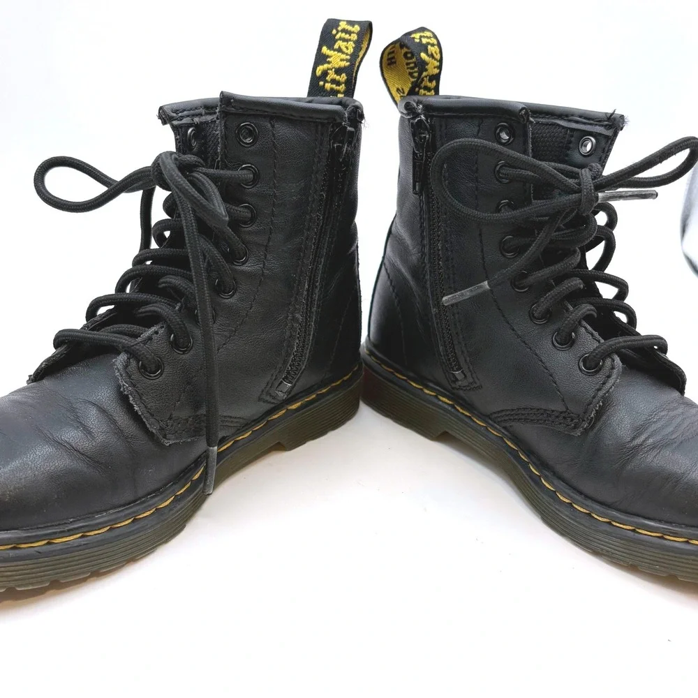 Dr Martens Delaney 1460 Toddler Black Leather Boots Sz 11 Zip Classic Edgy Cute